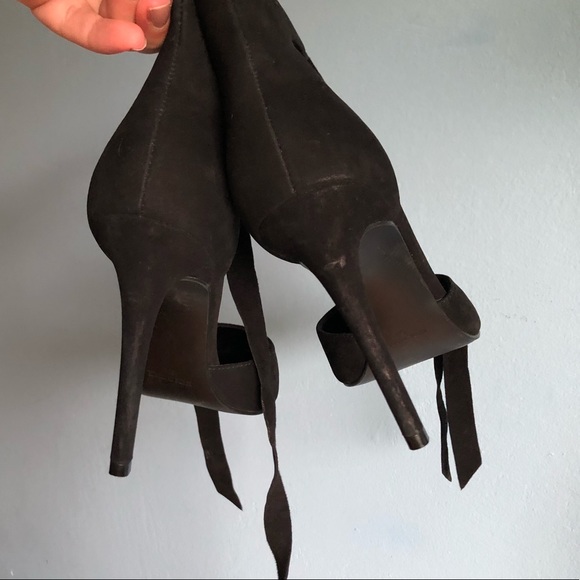 Steve Madden Heart Nubuck Leather Lace Up Heels - Picture 11 of 15